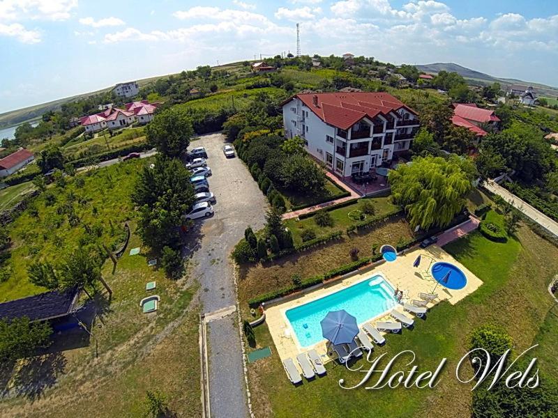 Hotel Wels Băltenii de Sus エクステリア 写真