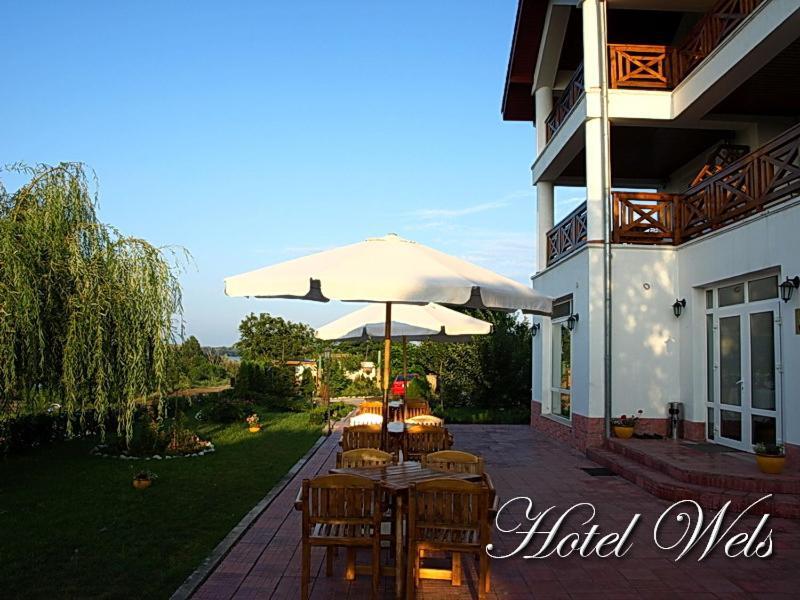 Hotel Wels Băltenii de Sus エクステリア 写真