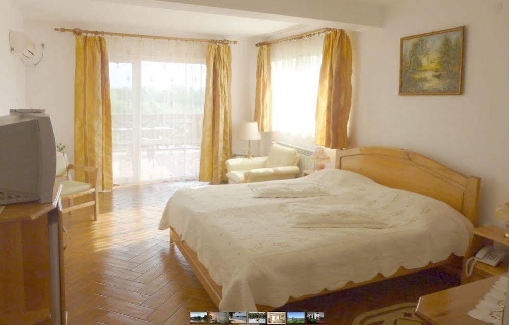 Hotel Wels Băltenii de Sus エクステリア 写真